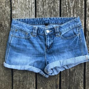 GAP 1969 Rolled Hem Jean Shorts